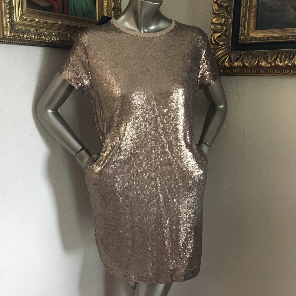 Sequenced dress 👗